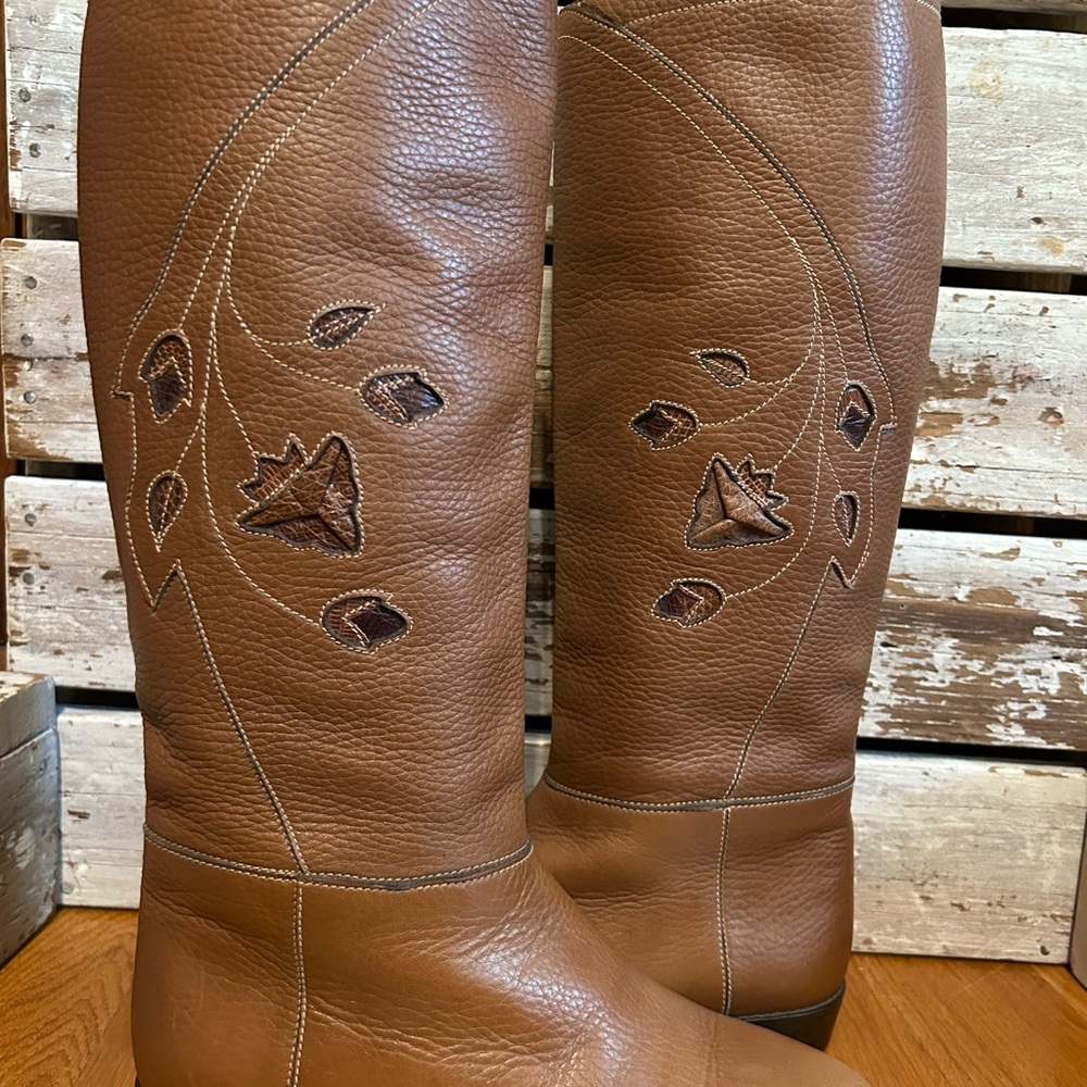 Vintage Gucci Leather Boots Size 7 1/2 Never Wore Perfect For Fall